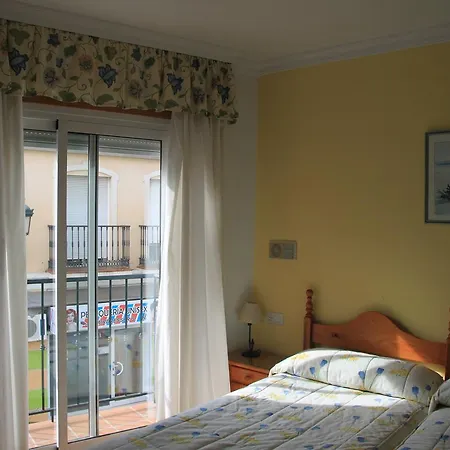 Ana - Adults Recommended 3*