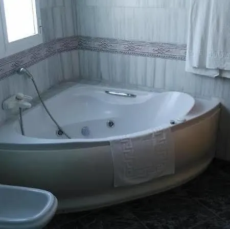 Ana - Adults Recommended 3*