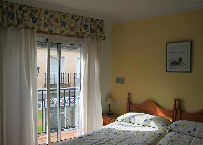 Ana - Adults Recommended 3*