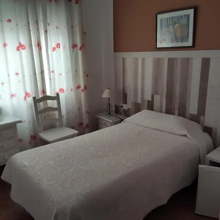 Ana - Adults Recommended 3*