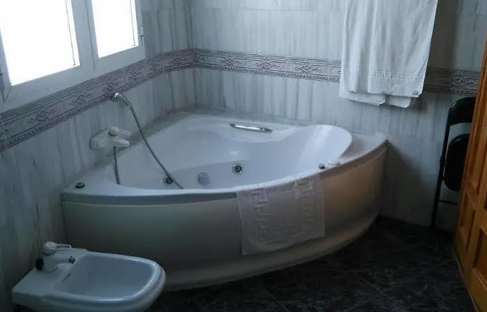 Ana - Adults Recommended 3*